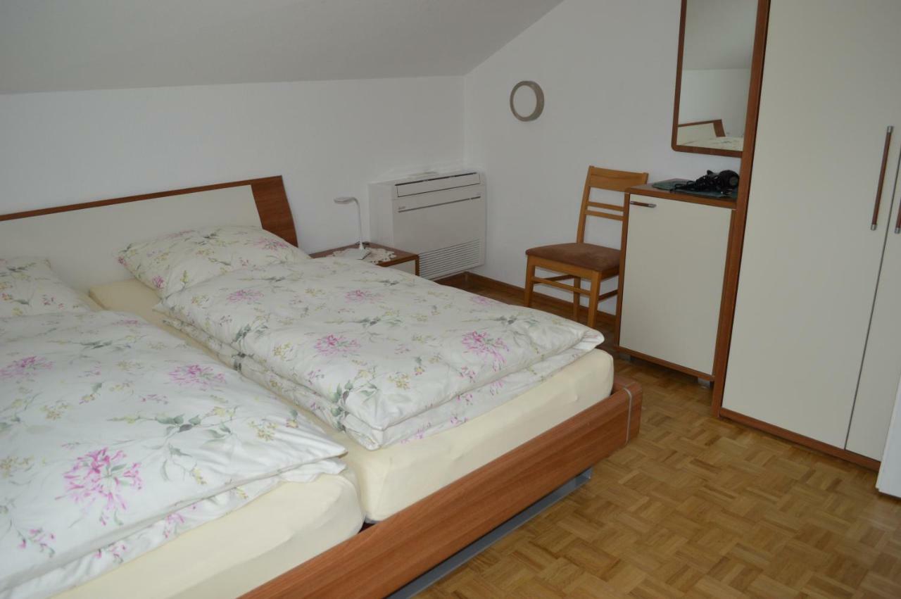 Ferienwohnung Rheinblick Bad Bellingen Exterior photo