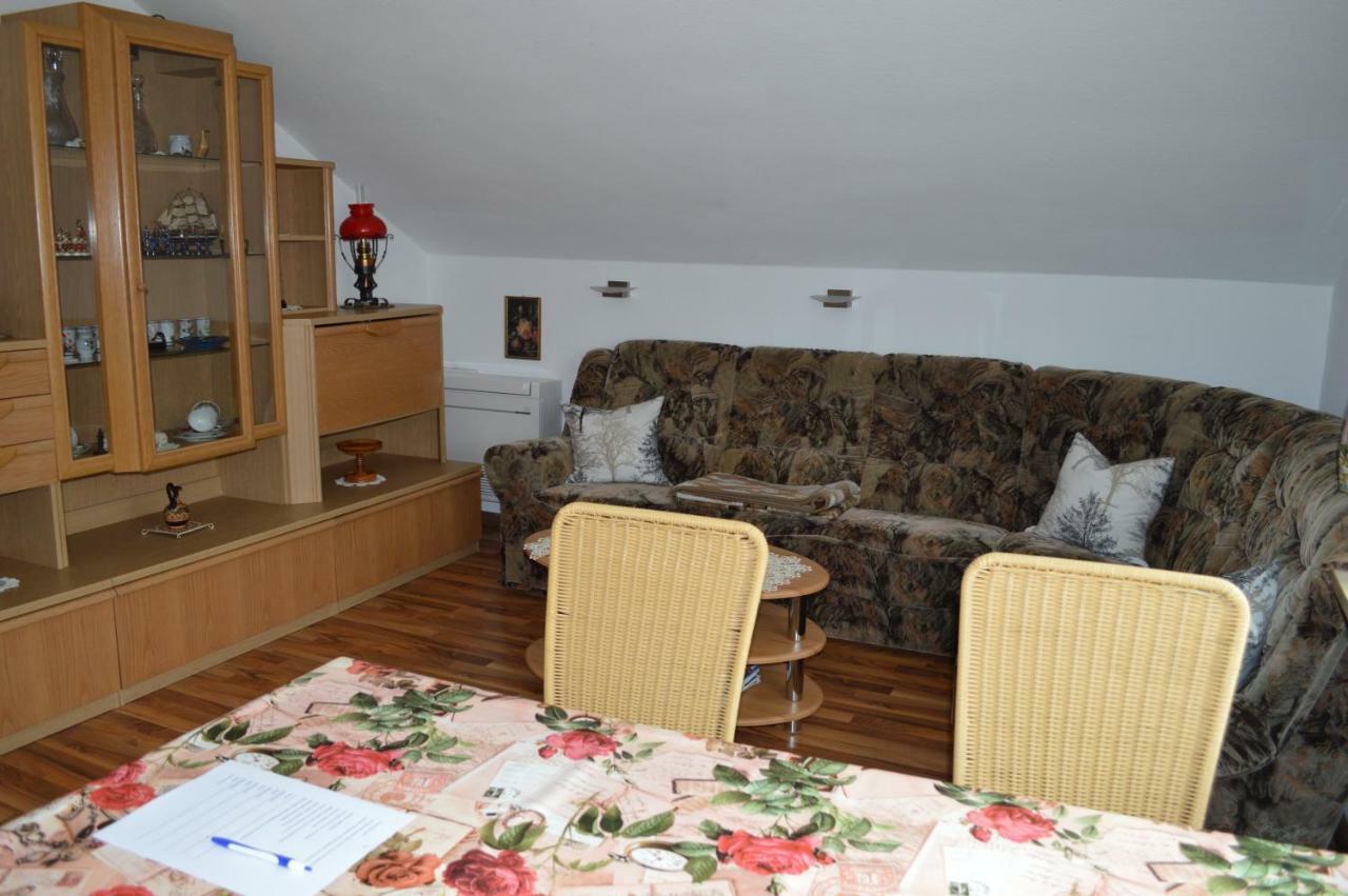 Ferienwohnung Rheinblick Bad Bellingen Exterior photo